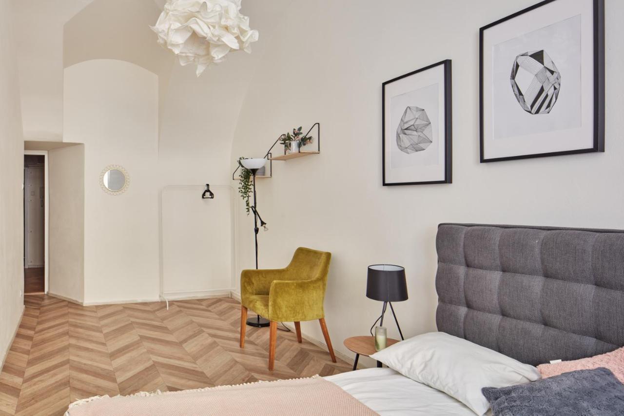 Cozy Flat In New Town By Prague Days Apartment ภายนอก รูปภาพ