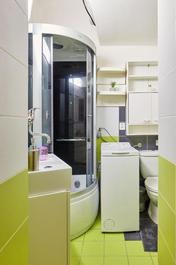 Cozy Flat In New Town By Prague Days Apartment ภายนอก รูปภาพ